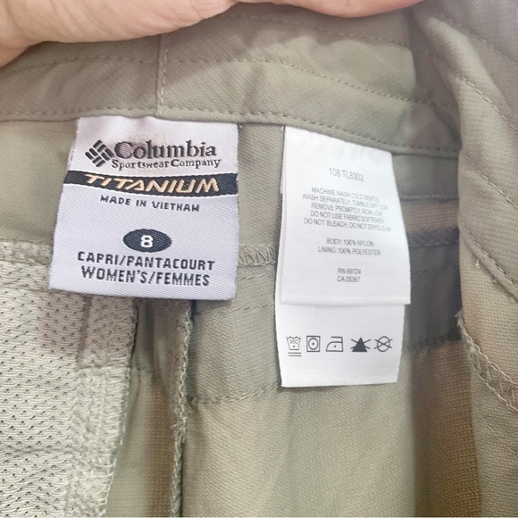 Columbia Titanium Women's Cargo Capri Trousers Size 8 - Picture 2 of 8
